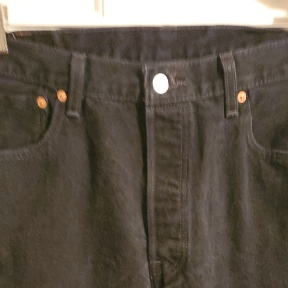 Levi's 501 Black Jeans Straight Leg 35/32 - Picture 2 of 4